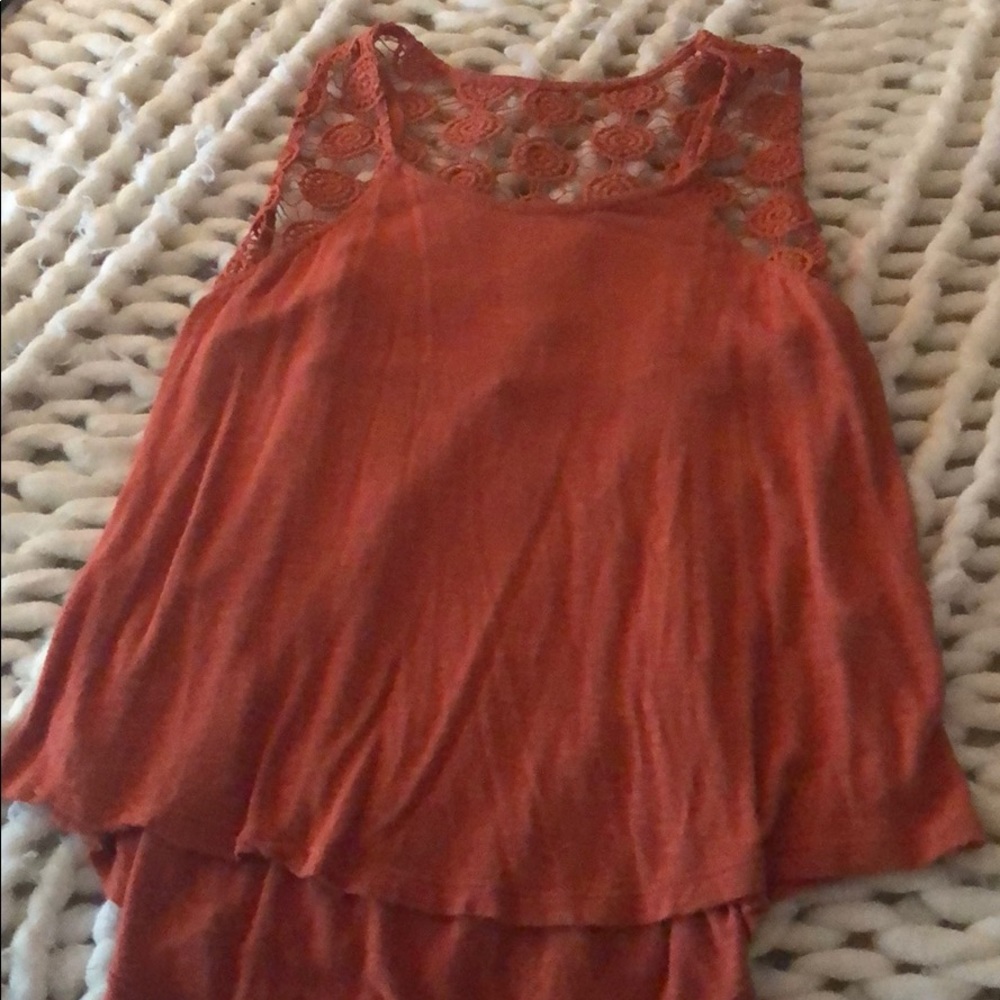 Rust crochet detail top